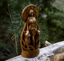 Load image into Gallery viewer, Freya, Goddess viking, Wood carved
