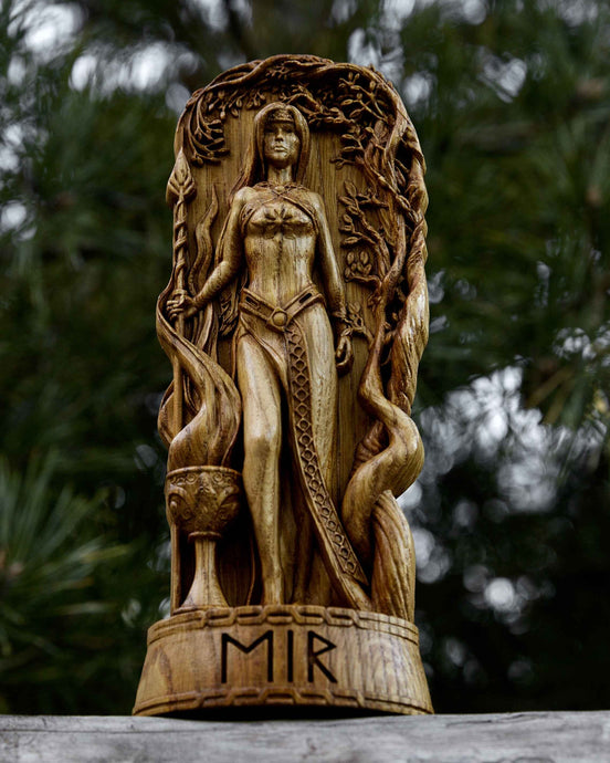 Eir Goddess Statue